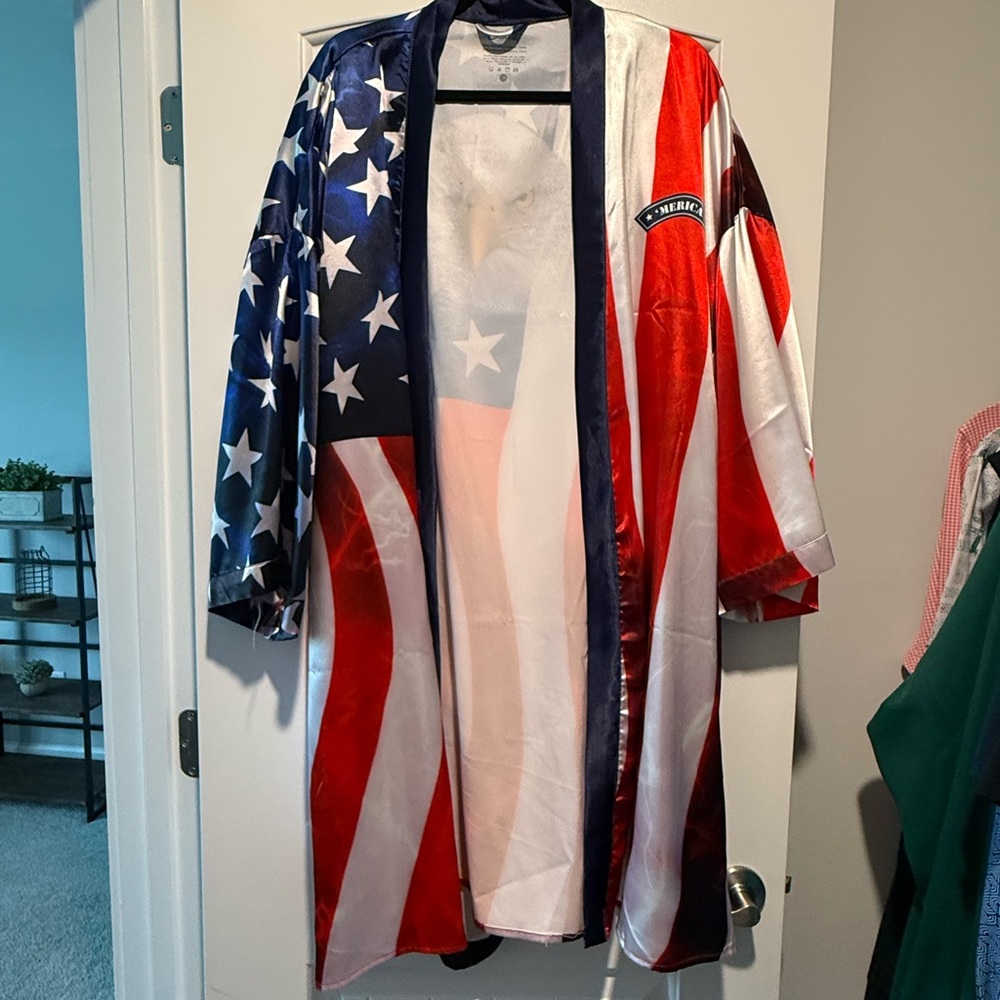 Patriotic American Flag Robe - Shinesty